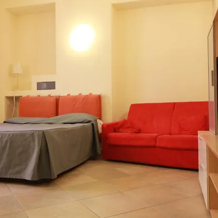 Appartamenti Medioevo Varese Exterior foto